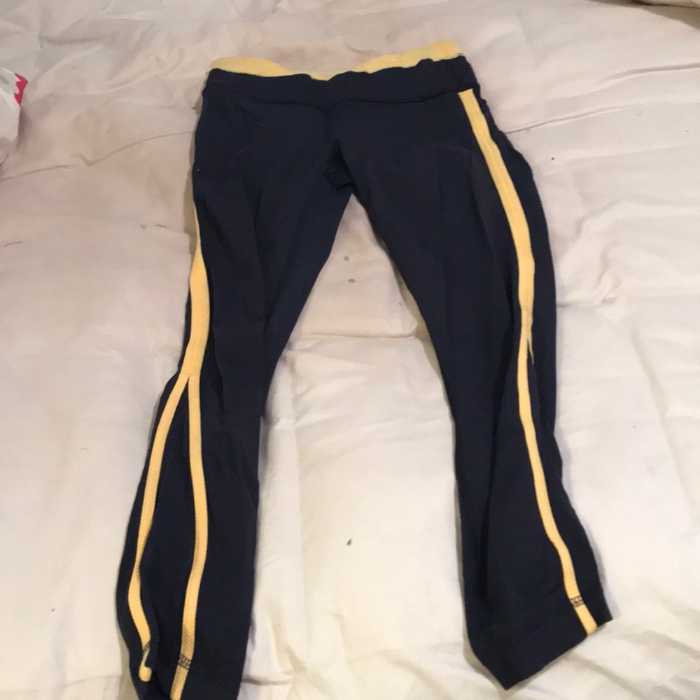 Lululemon gently worn leggings